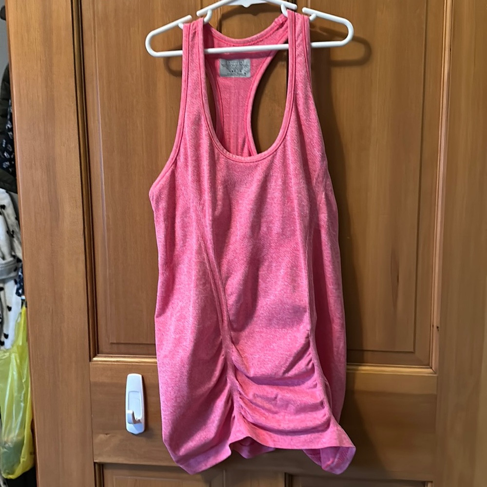 Athlete tank top